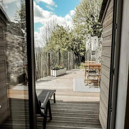 Medieval Charm Meets Valley Views In Aveyron בית נופש